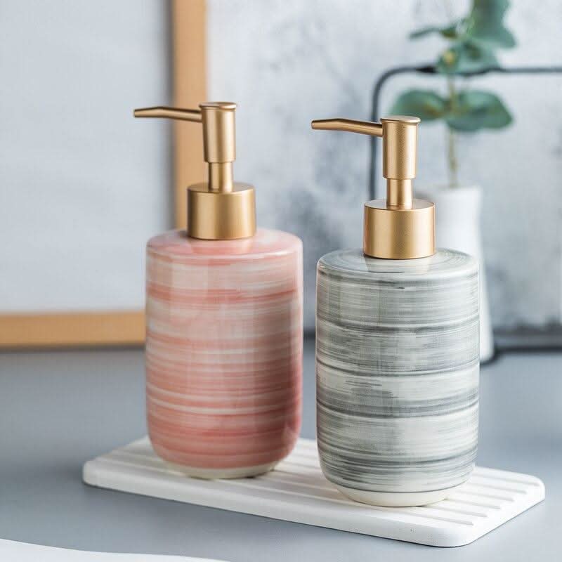 Skanto | Arvy - Elegant and durable dispenser