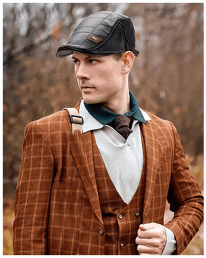 LuxeStyle Beret – Timeless Elegance of Leather Bowlift