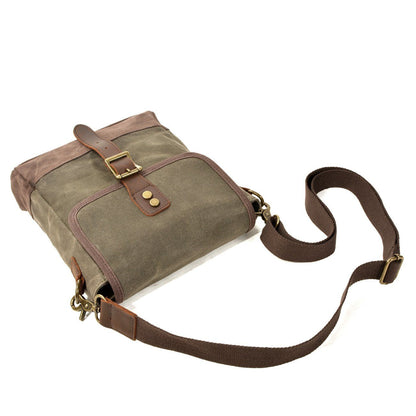 HorizonPath – Compact Vintage Shoulder Bag – High-quality waxed cotton and full-grain leather