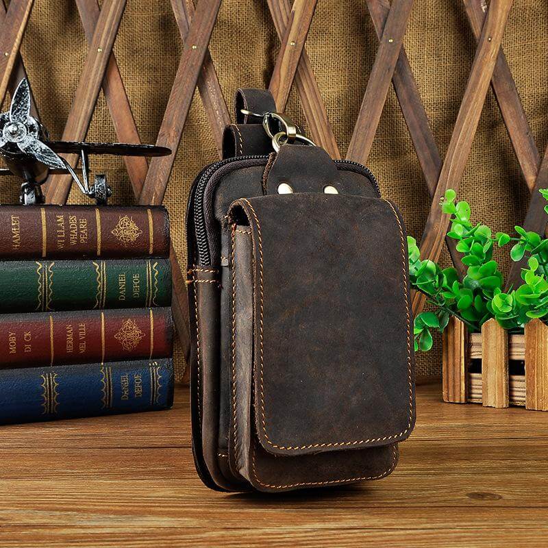 BowLift | Elegant Leather Hip Pouch for Men
