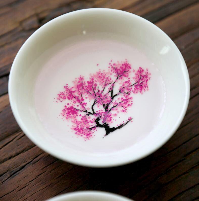 BowLift | Metamorphic Color Changing Bowls