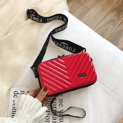 Compact Hard Shell Travel Handbag | Bowlift