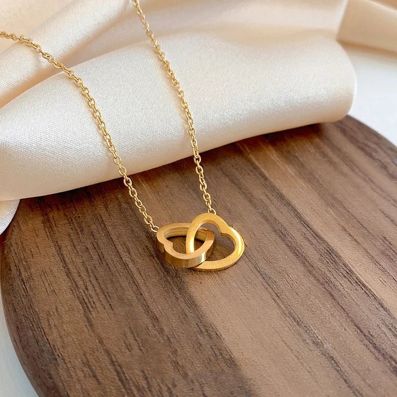 Skanto | Minimal Love Lock Heart Necklace