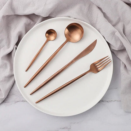 Modern Dinnerware 24-Piece Set Bowlift