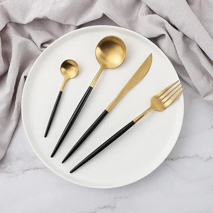 Modern Dinnerware 24-Piece Set Bowlift