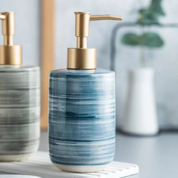 Skanto | Arvy - Elegant and durable dispenser
