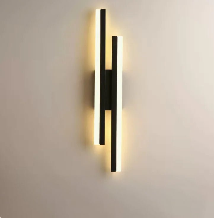 Skanto | Modern LED Wall Lamp to Illuminate Your Decor with Elegance