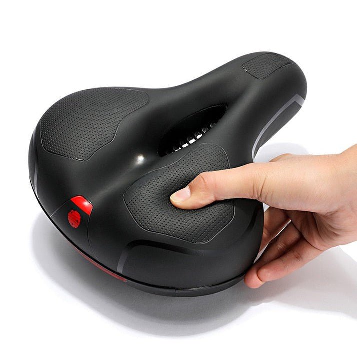 Skanto | MOVARA – Ergonomic Bike Saddle with Ventilation Channels for Cool Rides