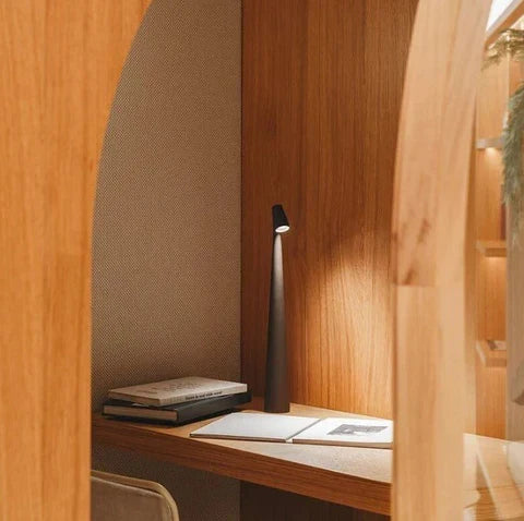 Stylish Table Lamp - Wireless | Karnz
