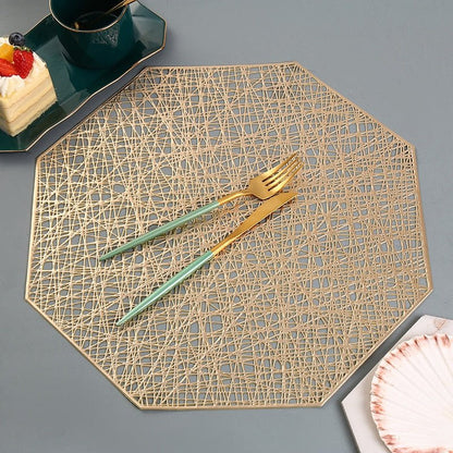 Brehn | NebulaGlow™ Placemats for Dinner | Elegant Table Mats in Galaxy Design | Heat-Resistant & Non-Slip Table Decoration