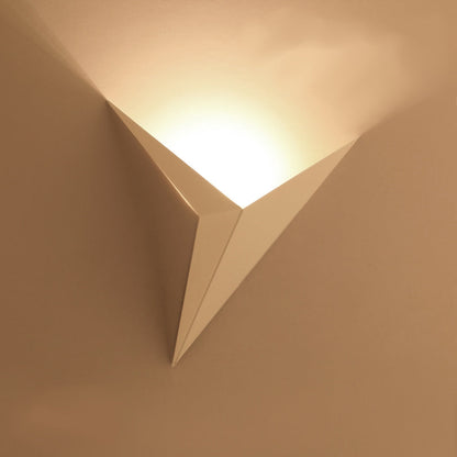 BowLift | Trigon Wall Light