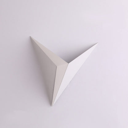 BowLift | Trigon Wall Light