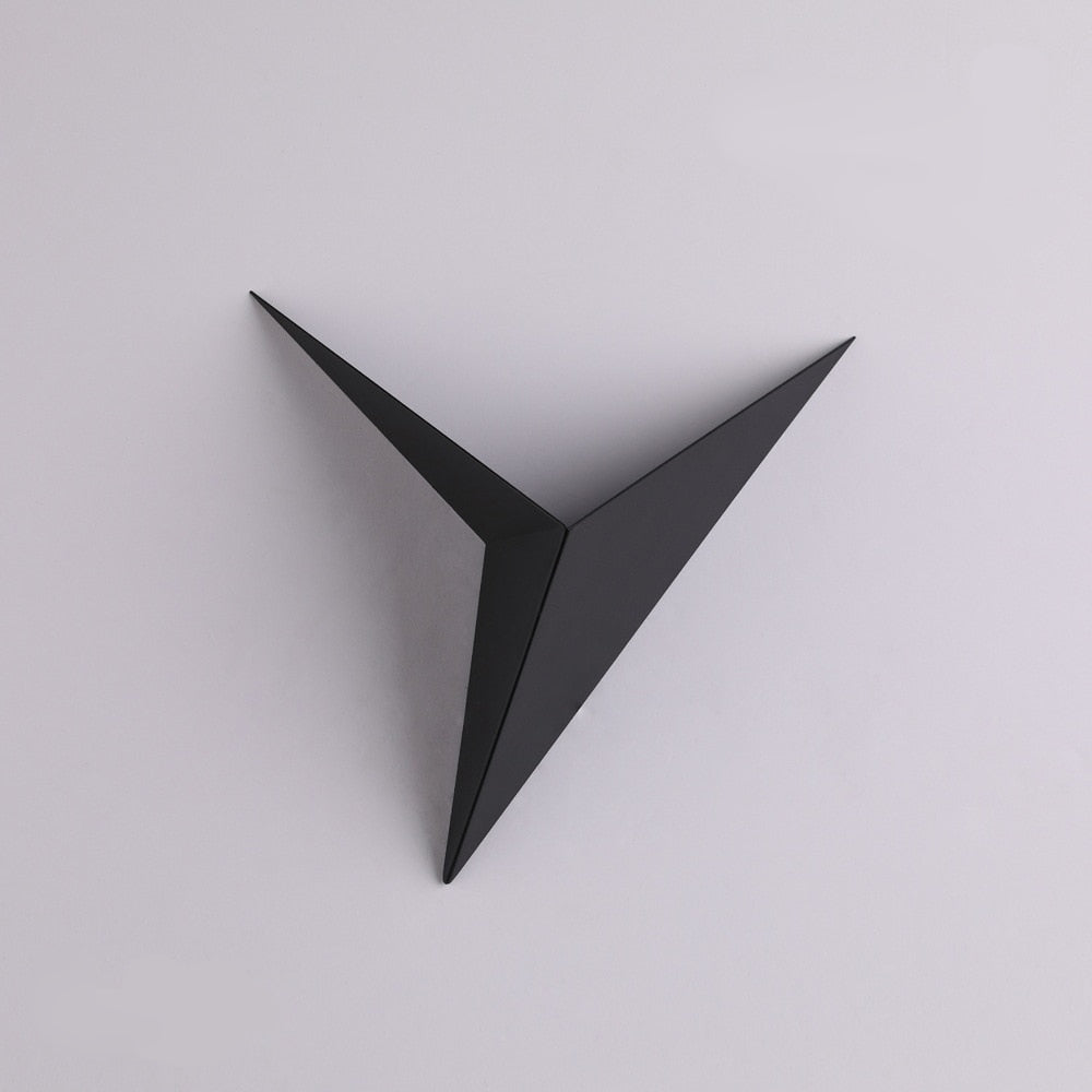BowLift | Trigon Wall Light
