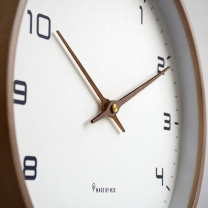 LUNDTIME – Silent wooden wall clock in Scandinavian design