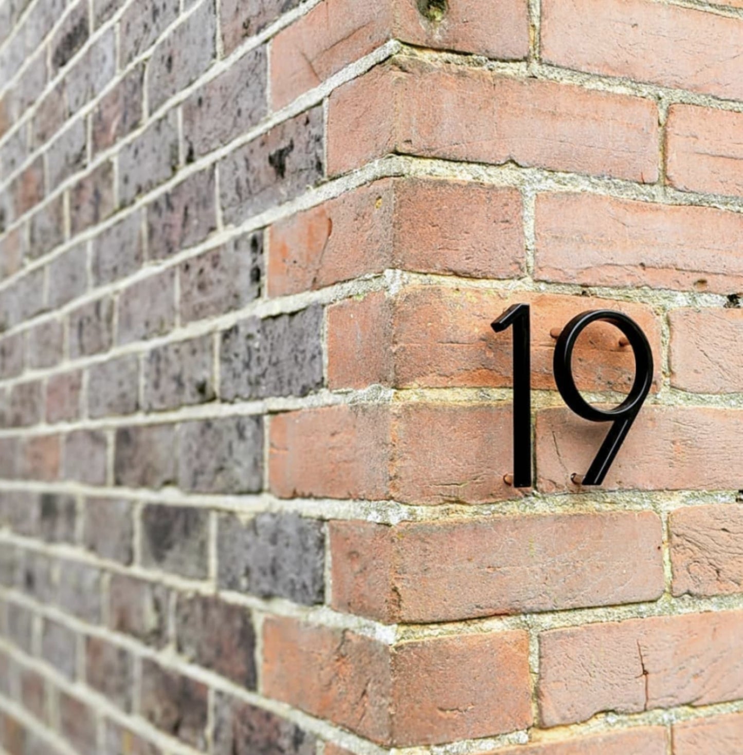 BowLift | House Numbers Modern Black Metal Floating Style