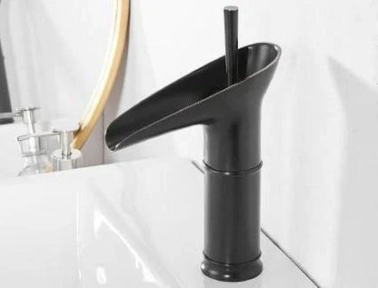 Luxurious Brass Waterfall Basin Faucet for opulent Bathroom Sinks