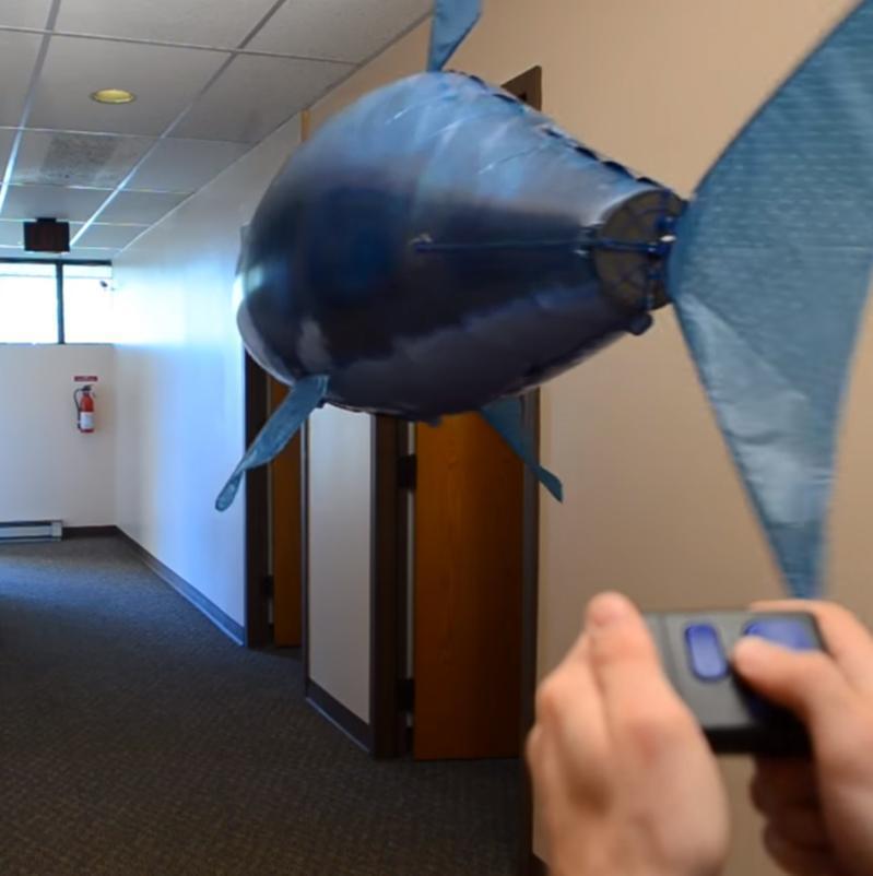 BowLift | Remote-Controlled Flying Shark
