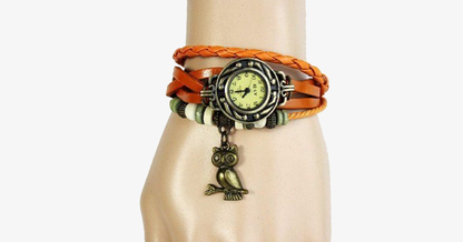 Vintage wristwatch with owl and Boho-chic bracelet – Woven cuff-style wristwatch for a trendy look!