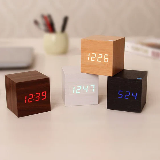 Digital wooden clock with LED display