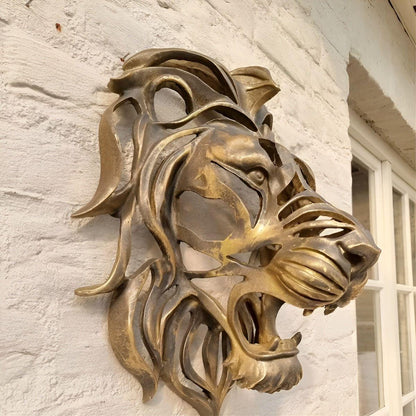 Exquisite gilded lion head wall sculpture Karnz