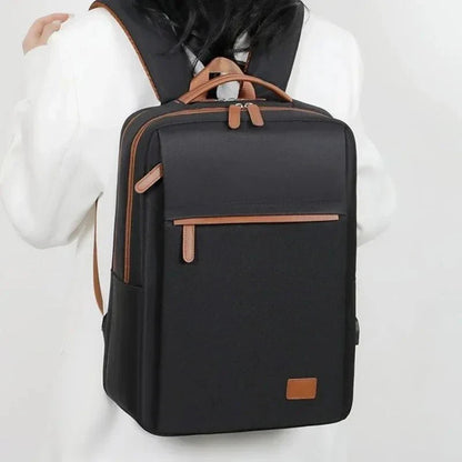 BowLift | PACKLITE – Multifunctional Travel Backpack with Laptop Compartment and USB Port