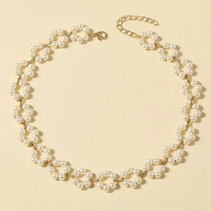 BowLift | Pearl Floral Daisy Choker Necklace