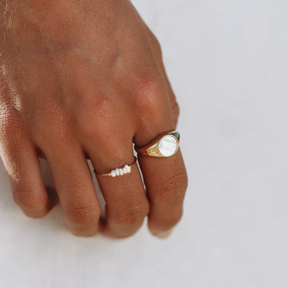 Chic Isolde Mini Pearl Ring - Elevate Your Style!