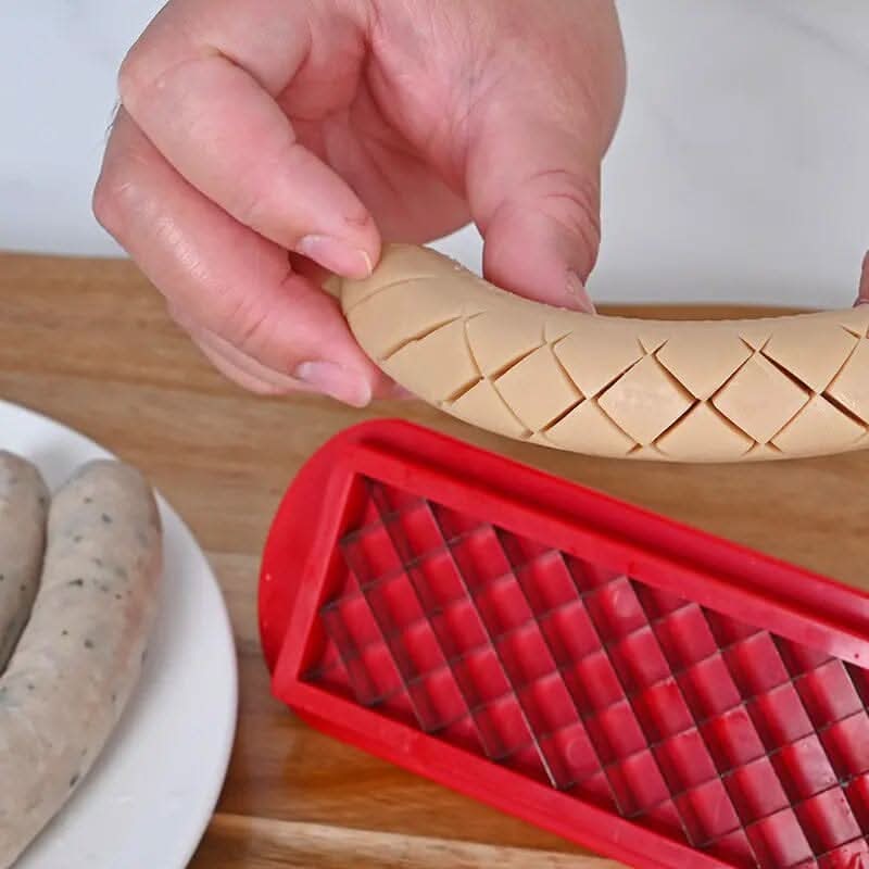 Skanto | Hot Dog Slicer – Criss-Cross Spalter for Even Cooking