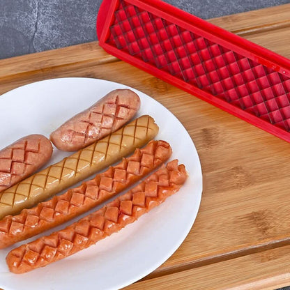 Skanto | Hot Dog Slicer – Criss-Cross Spalter for Even Cooking