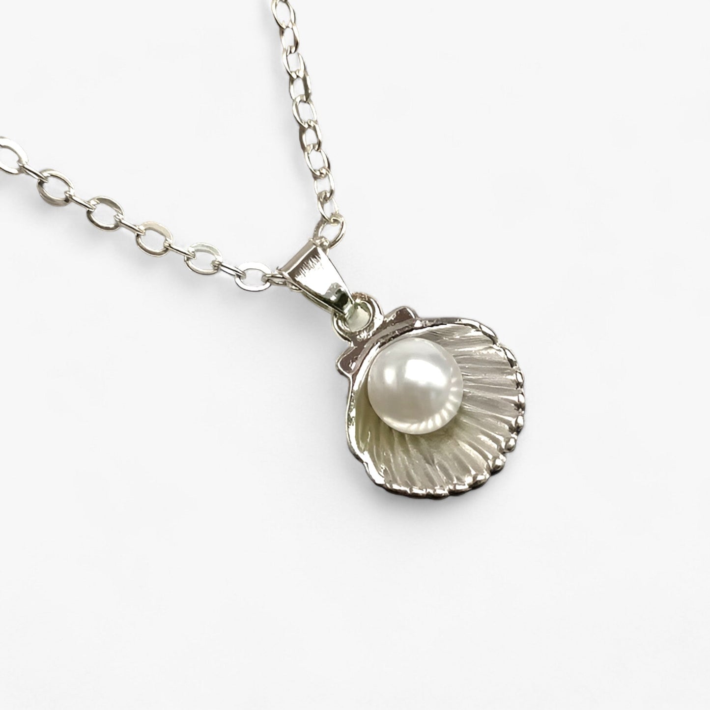 Skanto | Trendy Shell & Pearl Necklace - Maris
