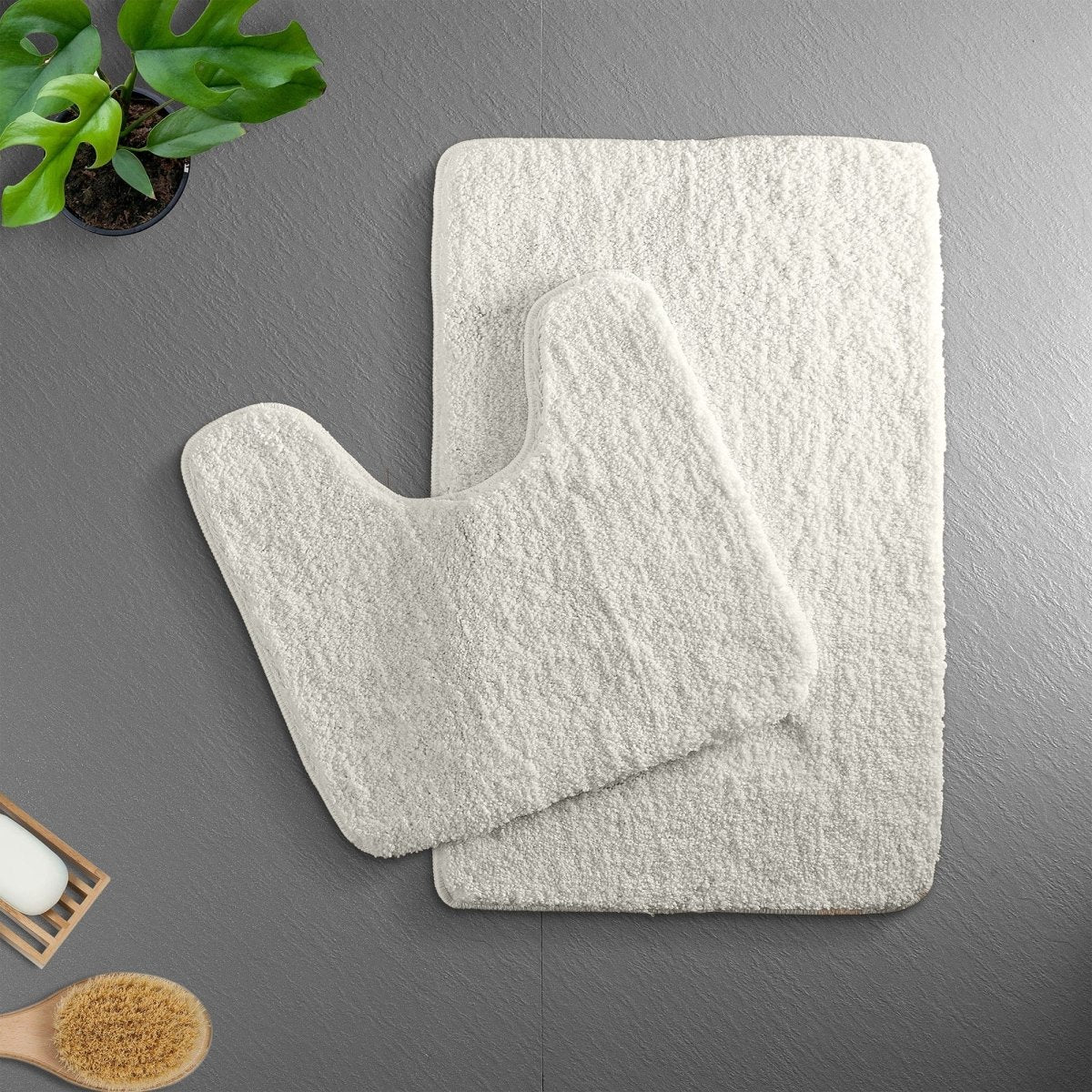Skanto Skanto | VeluSoft Plush Microfiber Bath Mat | Quick-Absorbent, Non-Slip Bath Rug for Comfort and Safety