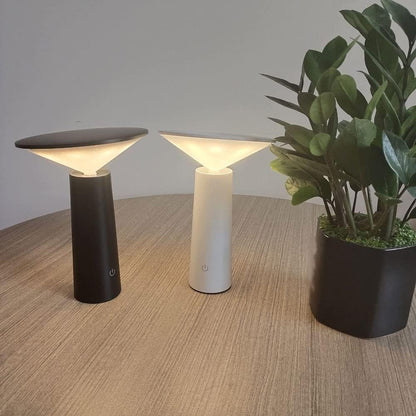 Skanto | Portable Dimmable Table Lamp - LumoFlex