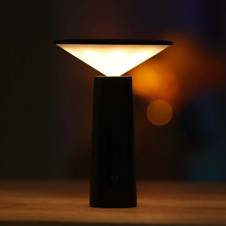 Skanto | Portable Dimmable Table Lamp - LumoFlex