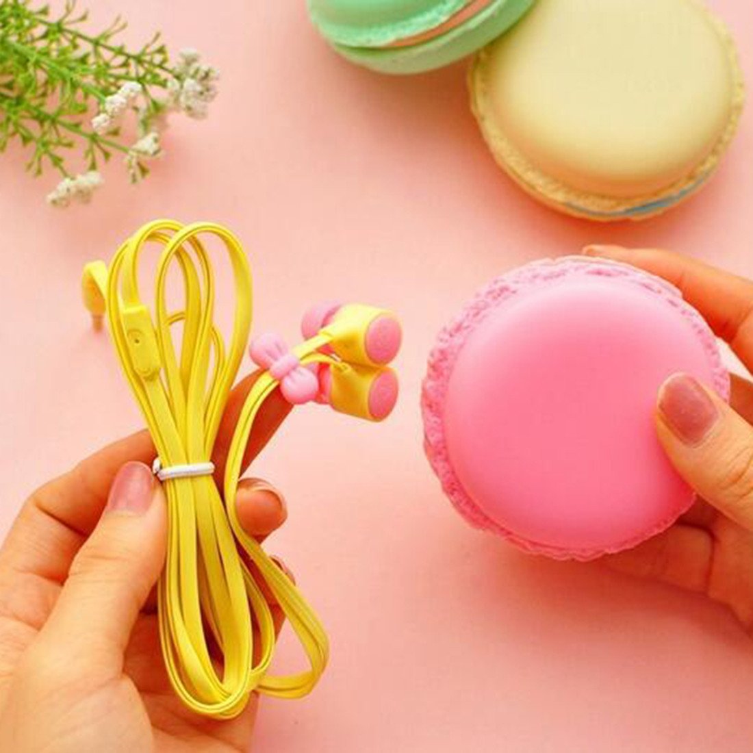 Macaron Earbuds - with Case | Skanto