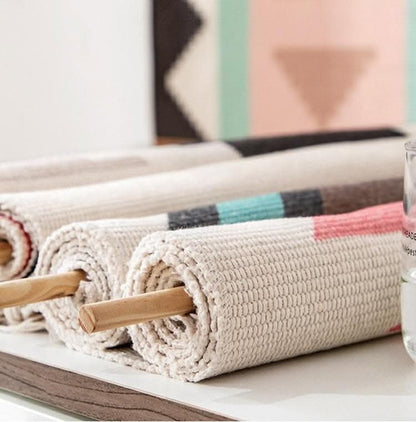 Skanto | Hand-Woven Cotton Wall Tapestry with Geometric Pattern