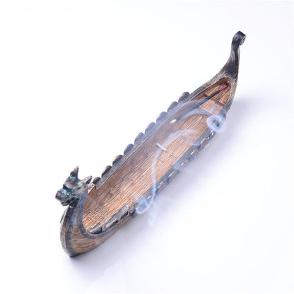 Skanto | Retro Dragon Boat Incense Holder