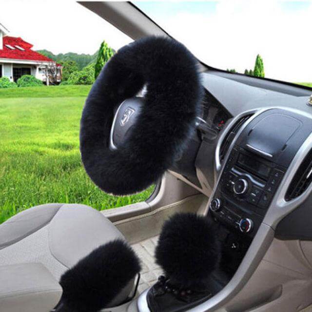 BowLift | Universal Plush Warm Steering Wheel Cover