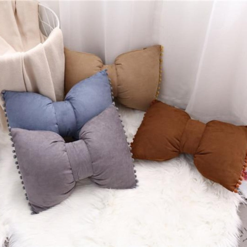 BowLift | Bow-shaped Decorative Cushion as Decorative Accent