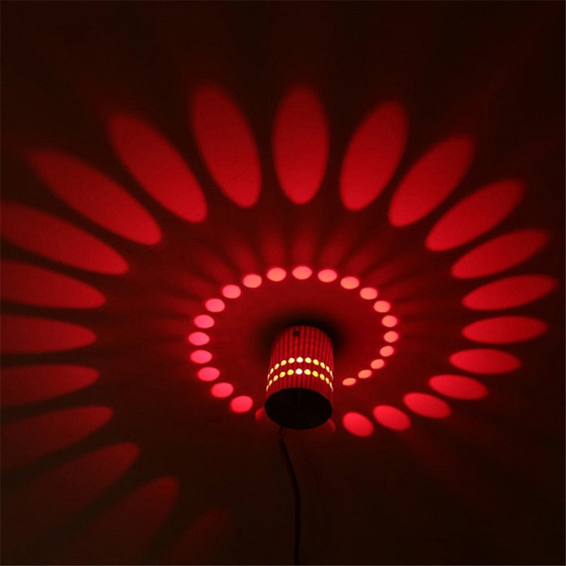 Modern LED Spiral Lamp - LumoSpiral | Karnz