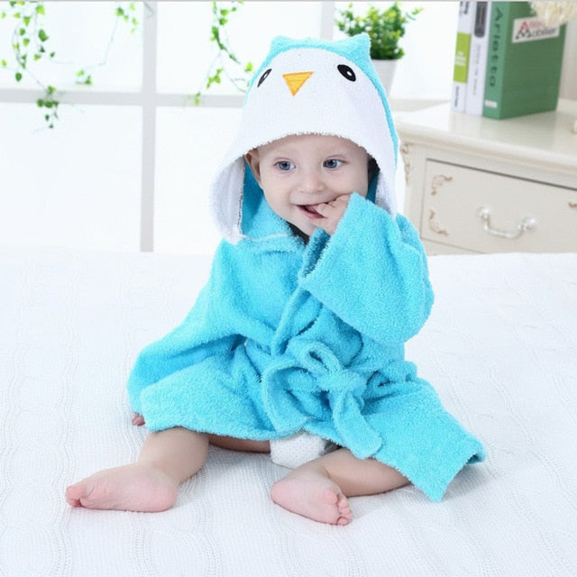 Hooded towel with animal motif