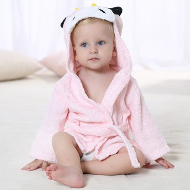 Hooded towel with animal motif