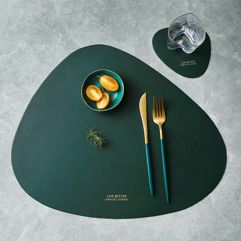 4 Color Triangle Placemat Set | Skanto