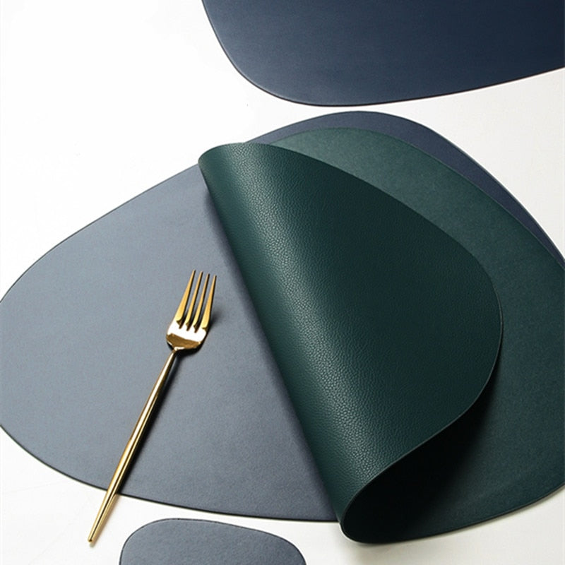 10 Colours Triangle Placemat | Bowlift