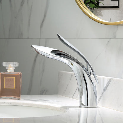 Skanto | Luxurious Modern Bathroom Faucet