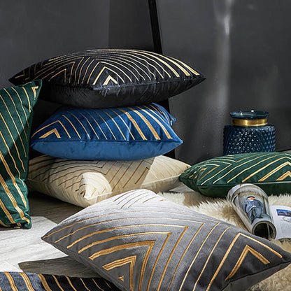 Skanto | Luxurious Geometric Pillow Covers - Elegance for Living Room and Bedroom