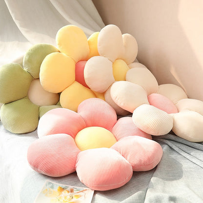 Skanto | Daisy Cushion