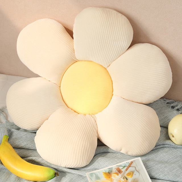 Skanto | Daisy Cushion