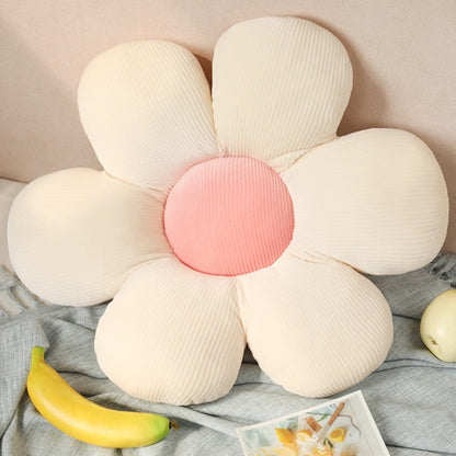 Skanto | Daisy Cushion