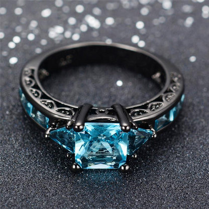 Aquamarine Gemstone Ring - 10kt Black Gold Plated | Bowlift