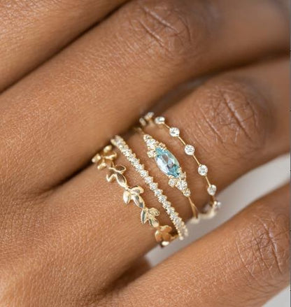 Skanto | Geometric Gold-Tone Combination Round Zircon Crystal Ring Set